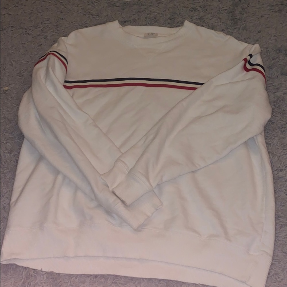 Good CONDITION PAC sun crew sweatshirt